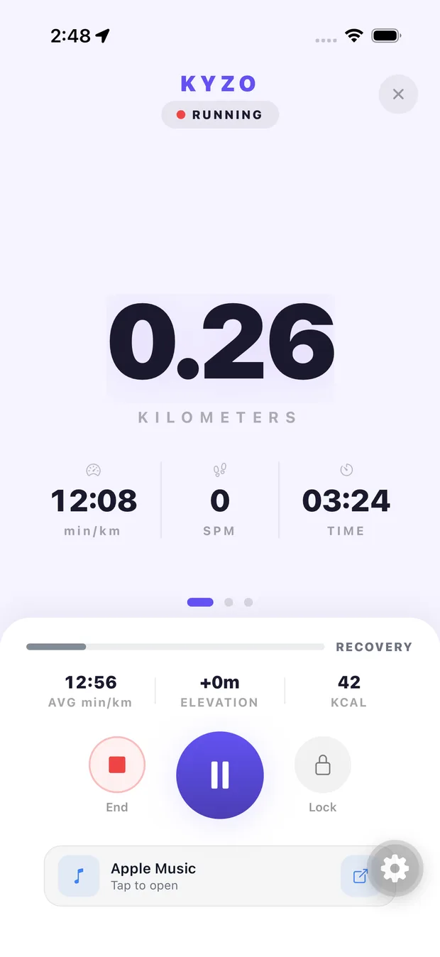 KYZO live run screen with pace, cadence and recovery